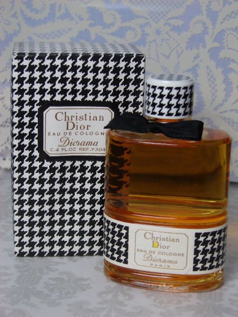 diorama_houndstooth_bornunicorn