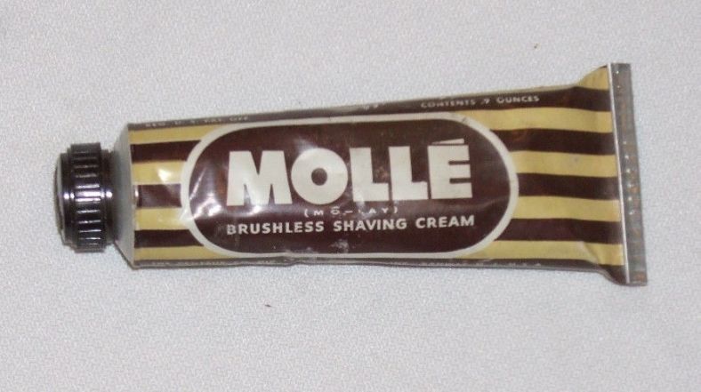 molleshavingcream_bornunicorn