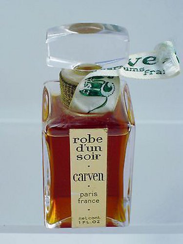 carven_robedunsoir_bornunicorn