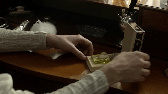 mrselfridge_s01e03_bornunicorn (3)