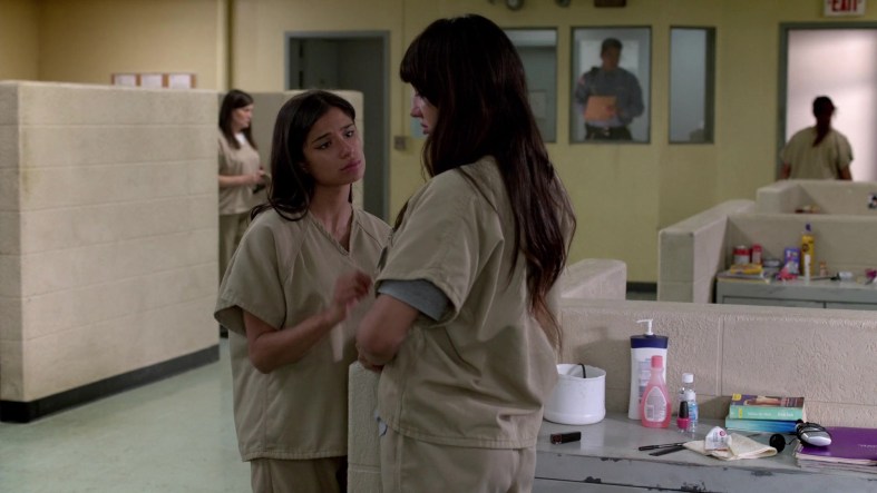 orangeisthenewblack_s03e02_bornunicorn