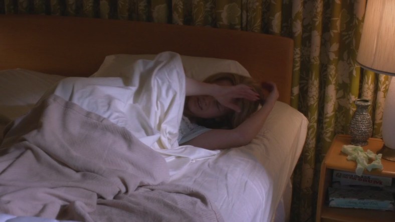 theastronautwivesclub_s01e08_bornunicorn