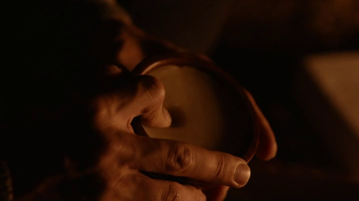 londonspy_s01e04_bornunicorn (4)