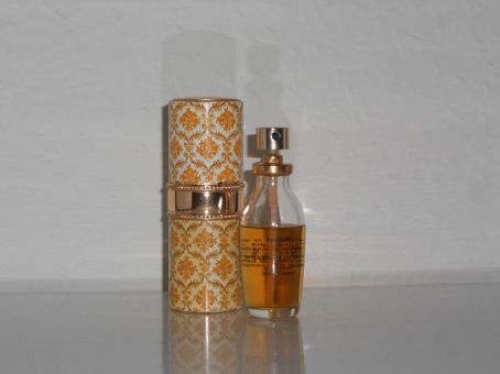 madamerochasrefillableatomiser_bornunicorn