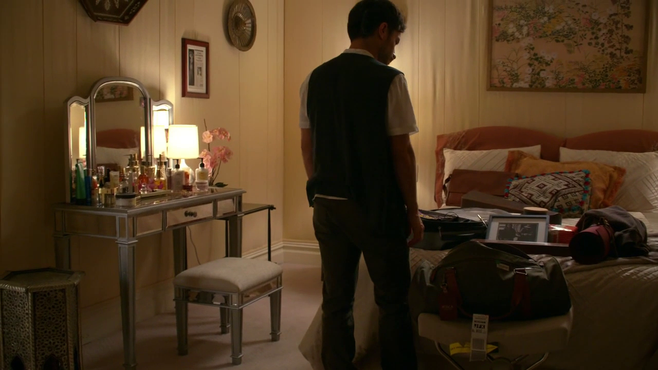 mozartinthejungle_s02e03_bornunicorn (3)