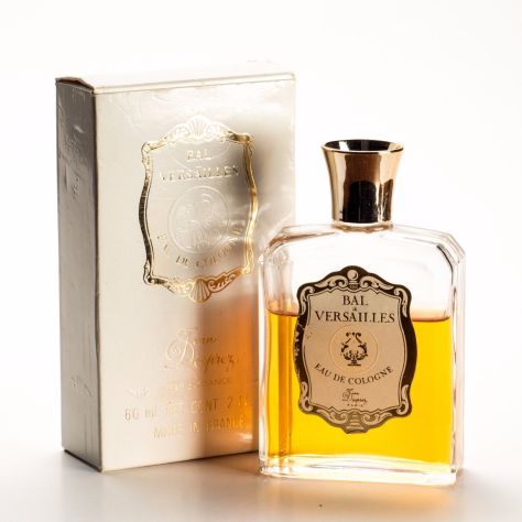 jeandesprez_balaversaillescologne_bornunicorn