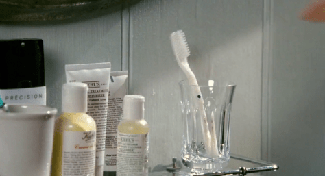 theholiday_bornunicorn