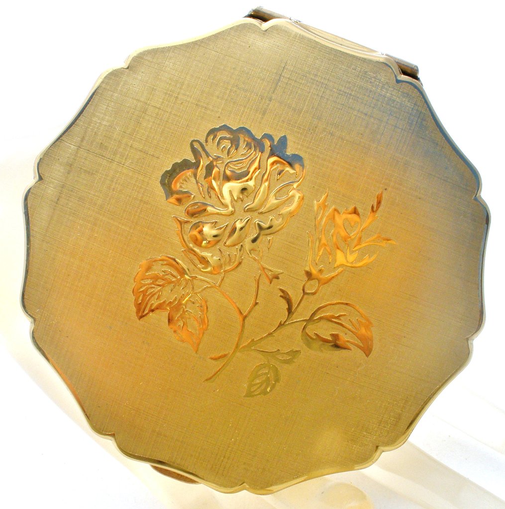 strattonrosecompact_bornunicorn