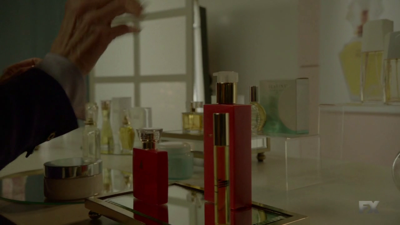 americancrimestory_s02e09_bornunicorn (3)