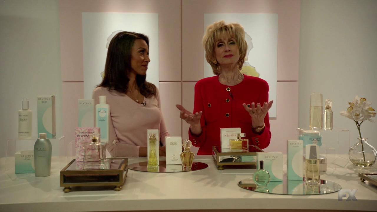 americancrimestory_s02e09_bornunicorn (4)