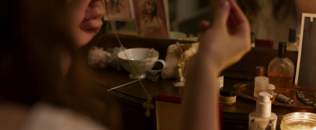 vlcsnap-2018-03-28-00h34m00s235