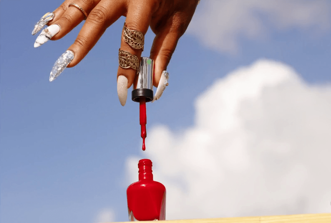 claws_s02e02_bornunicorn