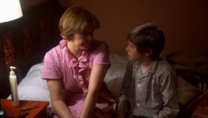 alicedoesntlivehereanymore_bornunicorn (1)