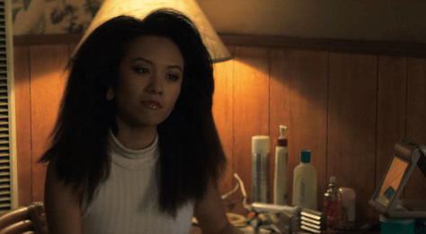 glow_s02e03_bornunicorn (2)