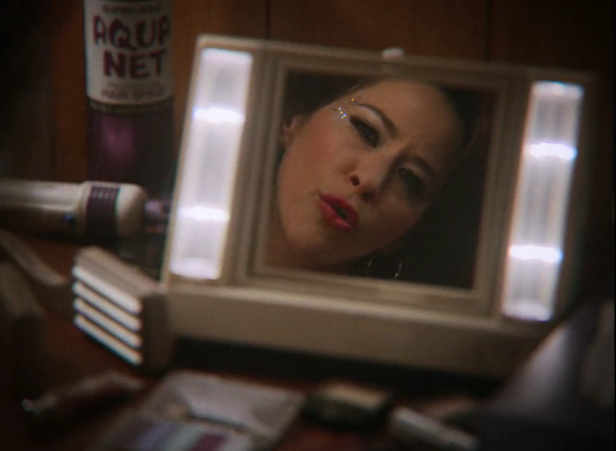 glow_s02e08_bornunicorn (1)