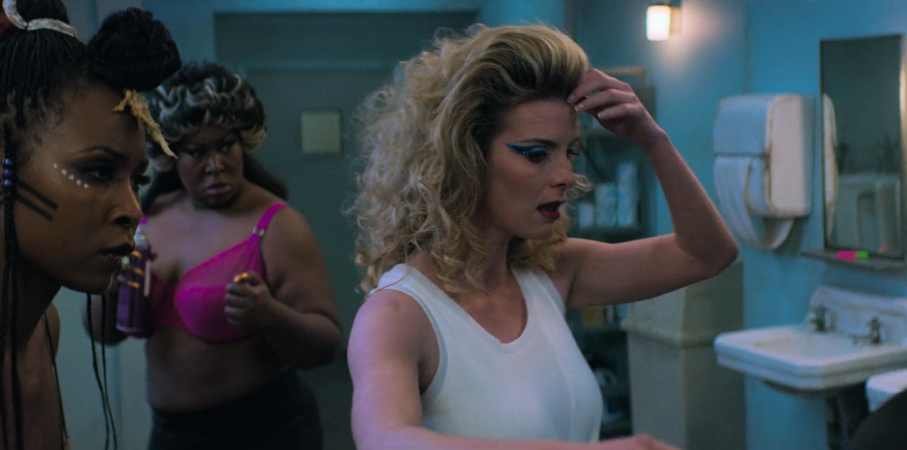 glow_s02e10_bornunicorn