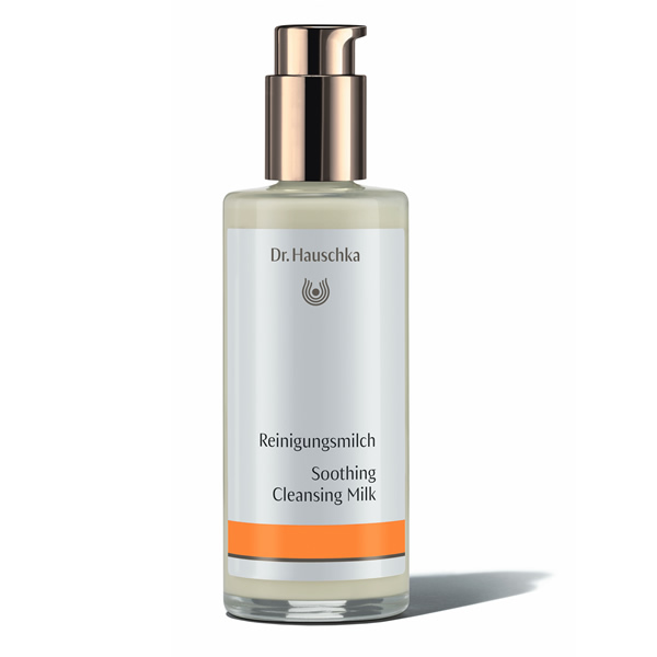 dr-hauschka-cleansing-milk_bornunicorn