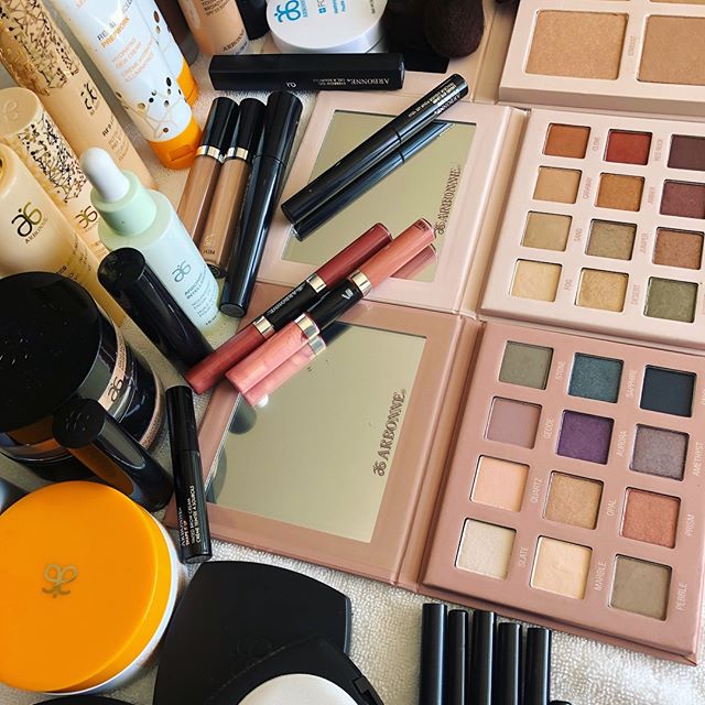 carissaferreri_YalitziaArapacio_oscars2019_bornunicorn (1)