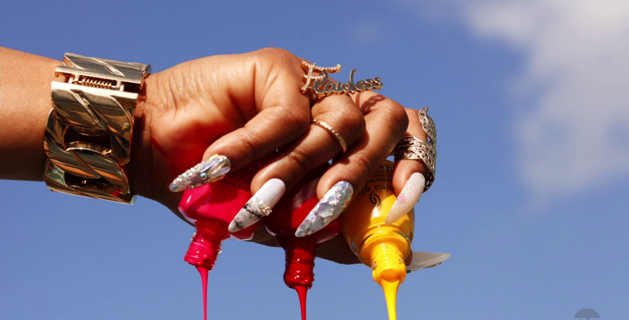 claws_s02e05_bornunicorn